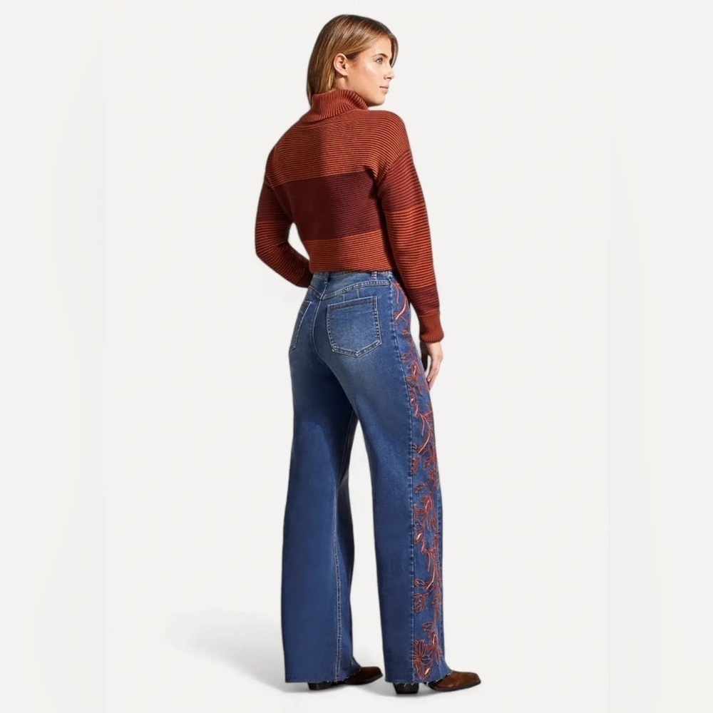 Tribal Women's Brooke High Rise Jeans with Side Embroidery Women’s Size 16 NWT - Picture 3 of 10